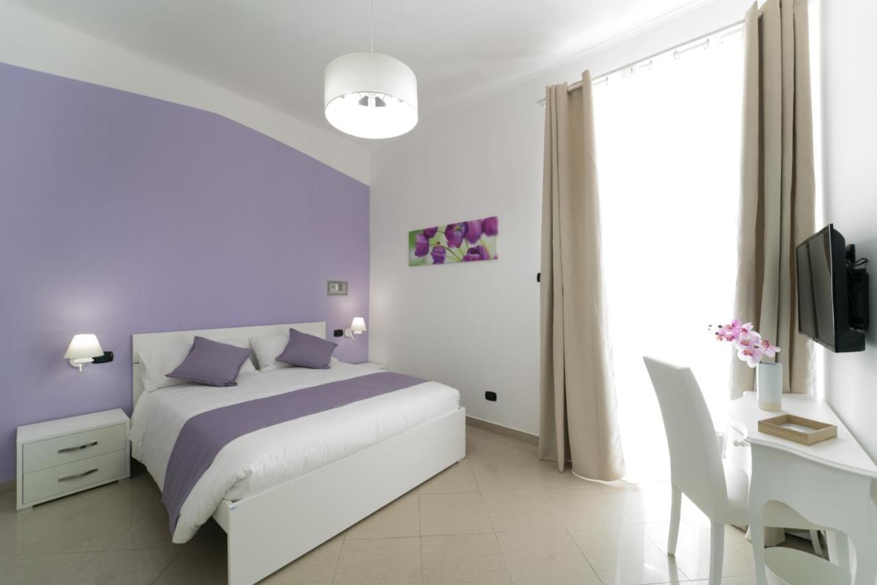 Suite & Luxury Rooms Palazzo Diomede Carafa Naples Exterior photo