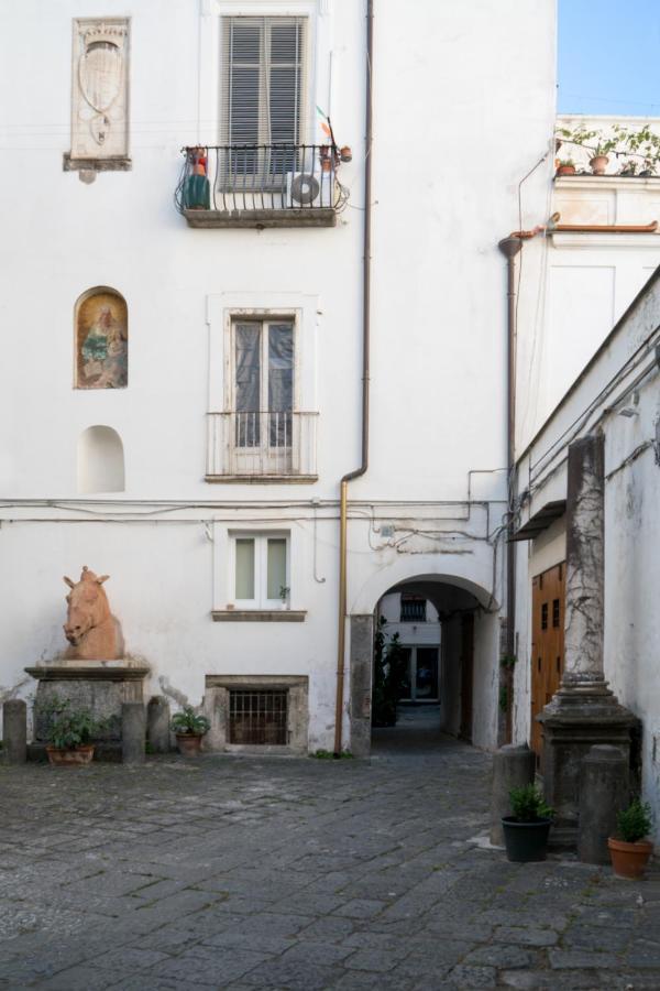 Suite & Luxury Rooms Palazzo Diomede Carafa Naples Exterior photo